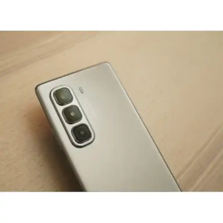 Infinix HOT 50 PRO+ – 6.78" Display, 256GB ROM, 8+8GB RAM, 50MP AI Camera, 5000mAh Battery, 4G LTE, Dual SIM – Grey